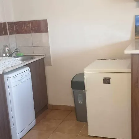 Agape Vendeghaz شقة *